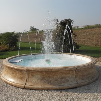 Fontein Losanna Tufo