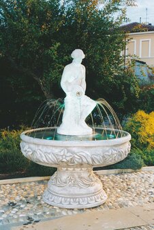 Tuinfontein Siena met Venere Gioventu
