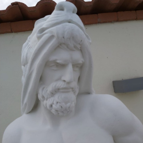 Detail Standbeeld Hercules
