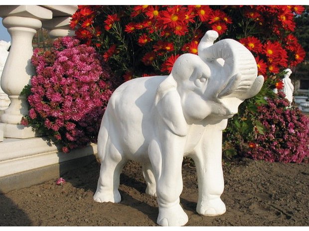 Elefante - Tuinbeeld van een olifant