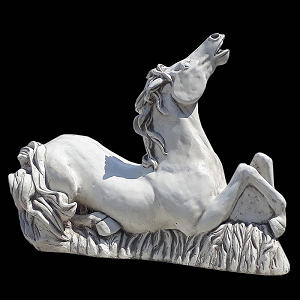 Tuinbeeld Cavallo Romano - Liggend paard
